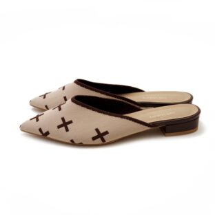 CROSS BEIGE リサイクルペットボトルミュールパンプス 22cm 23cm 24cm 25cm