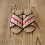 リサイクルペットボトルから作ったサンダル