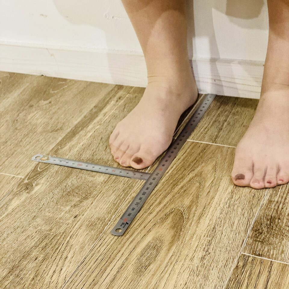 足長の測り方①