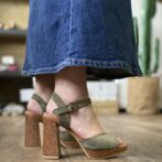 小さいサイズのサンダル　XS 21cm シンデレラサイズ