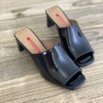 小さいサイズ　スクエアミュールサンダル　XS 21cm シンデレラサイズ