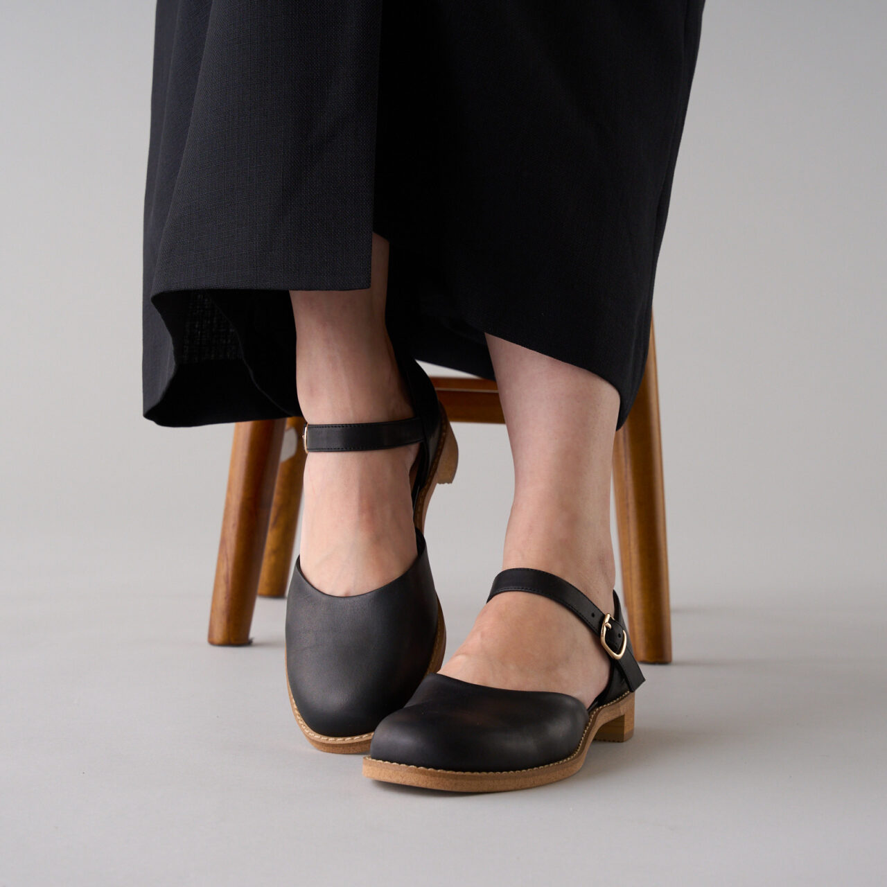 SHOESbakery（シューズベーカリー） パンプス 小さいサイズのサンダルから大きいサイズのパンプスの製造・販売