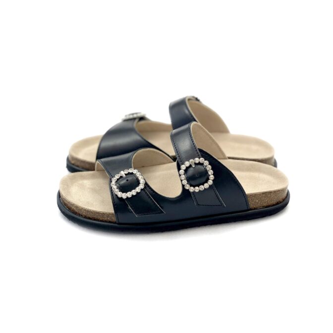 フットベットサンダル ビジューバックル #黒 | SHOESbakery